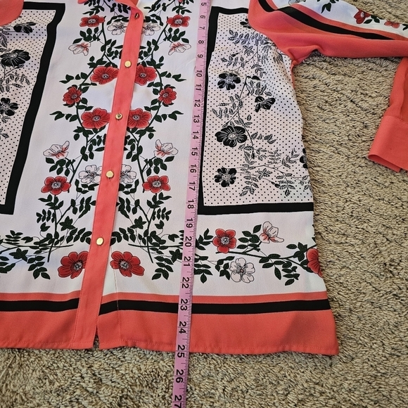 Liz Claiborne Career Floral Lightweight Button Down Size Small Coastal Cowgirl - Picture 6 of 9